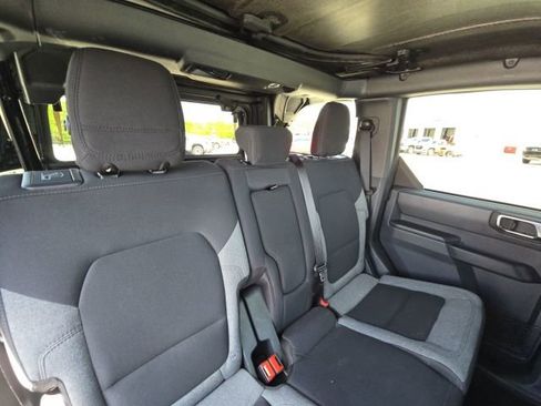 Used 2025 Ford Bronco Big Bend AWD/4WD image 15