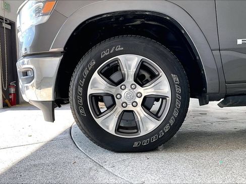 Used 2022 RAM 1500 Laramie AWD/4WD image 8