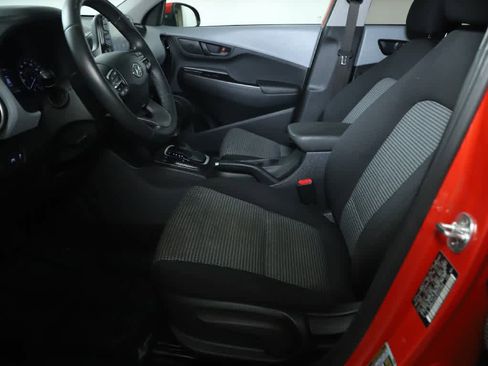 Used 2019 Hyundai Kona SEL image 18