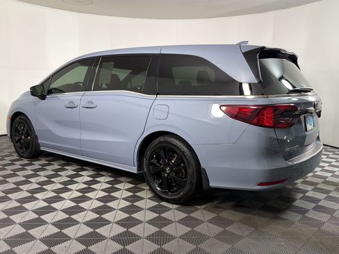 Used 2024 Honda Odyssey Sport image 2