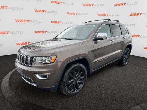 Used 2020 Jeep Grand Cherokee Limited image 1