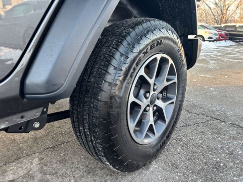 Used 2024 Jeep Wrangler Sport S image 14