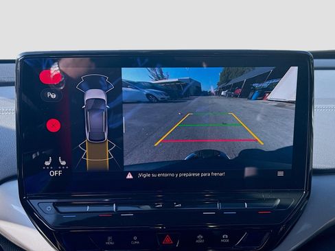 Used 2023 Volkswagen ID.4 Pro S image 14