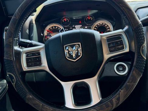 Used 2018 RAM 2500 Laramie w/ Sport Appearance Group AWD/4WD image 19
