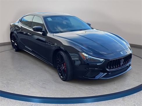 Used 2022 Maserati Ghibli Modena Q4 image 4