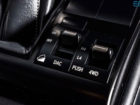 Used 2021 Lexus GX 460 Premium w/ Premium Plus Package image 32