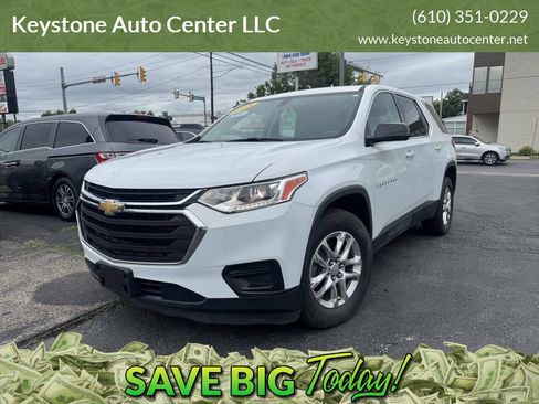 Used 2018 Chevrolet Traverse LS AWD/4WD image 1