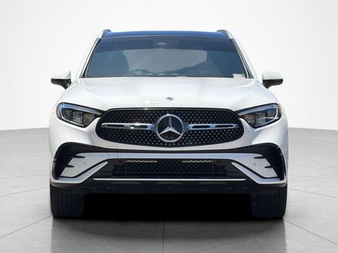 Used 2024 Mercedes-Benz GLC 300 4MATIC image 8