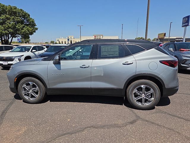 New 2026 Chevrolet Blazer LT w/ Convenience Package AWD/4WD image 2