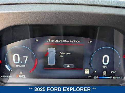 Used 2025 Ford Explorer ST-Line w/ Premium Package RWD image 16