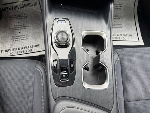 Used 2023 Lexus RZ 450e Premium image 24