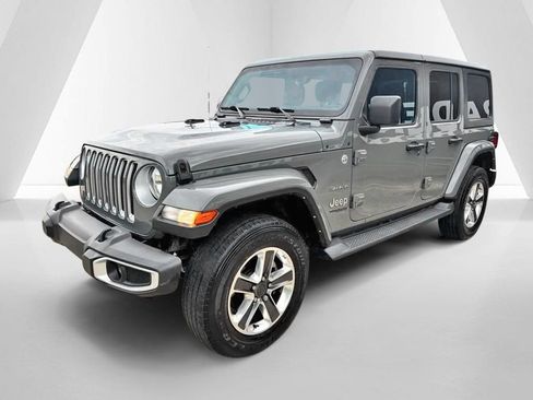 Used 2021 Jeep Wrangler Unlimited Sahara w/ Uconnect 4C Nav & Sound Group AWD/4WD image 3