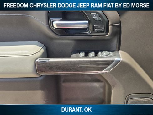Used 2020 Chevrolet Silverado 2500 LTZ w/ LTZ Texas Edition AWD/4WD image 17