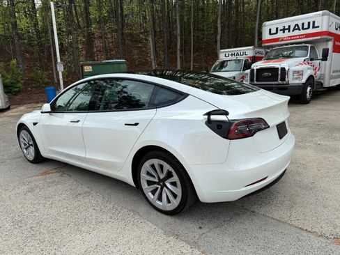 Used 2022 Tesla Model 3 Standard Range Plus RWD image 7