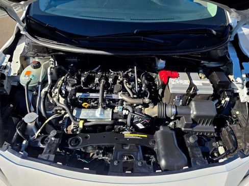 Used 2021 Nissan Versa SV FWD image 37