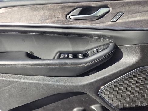 Used 2023 Jeep Grand Cherokee L Overland image 26