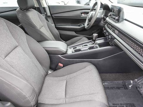 Certified 2024 Honda Accord EX image 16