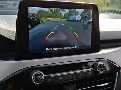 Used 2022 Ford Escape SEL image 19