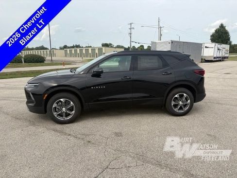 New 2026 Chevrolet Blazer LT w/ Convenience Package FWD image 2