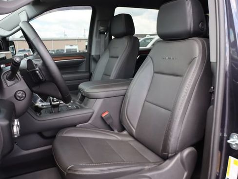 Used 2023 GMC Sierra 1500 Denali w/ Denali Reserve Package AWD/4WD image 18