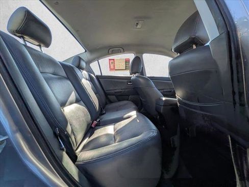 Used 2006 MAZDA MAZDA3 i Touring image 17