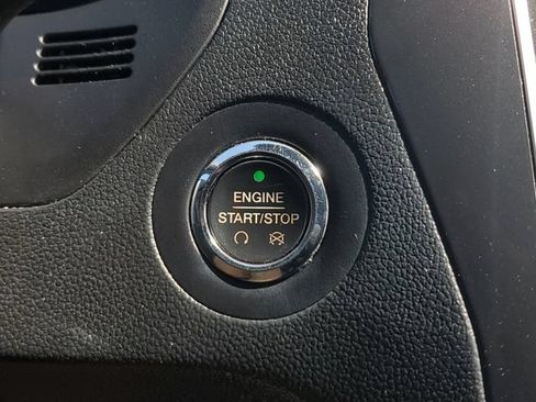 Used 2018 Ford Explorer Limited w/ Equipment Group 301A FWD image 33