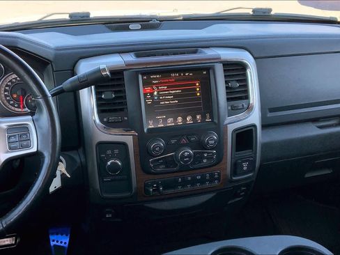 Used 2016 RAM 2500 Laramie image 6