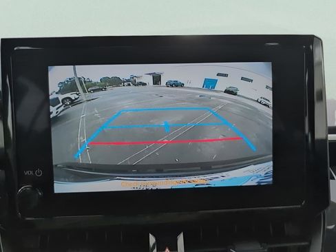 Used 2023 Toyota Corolla LE image 28