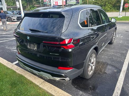 Used 2024 BMW X5 xDrive40i w/ Premium Package AWD/4WD image 10