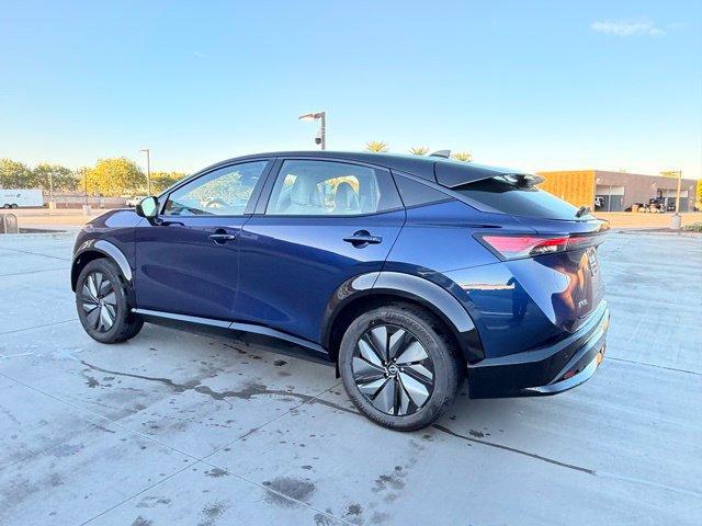 Used 2024 Nissan Ariya AWD image 9