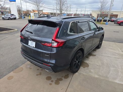 Certified 2025 Honda CR-V Sport Touring image 3