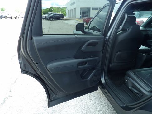 Used 2027 Kia Telluride EX X-Line w/ Towing Package AWD/4WD image 12