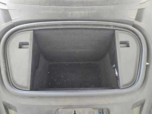 Certified 2021 Porsche Taycan Turbo S image 36