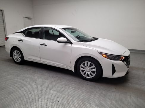 Used 2024 Nissan Sentra S image 11