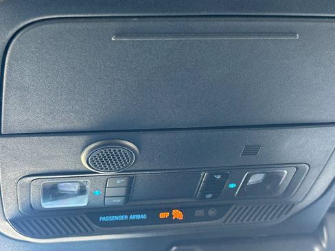 Used 2025 Ford Bronco Outer Banks image 22