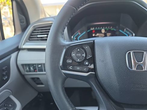 Used 2018 Honda Odyssey EX-L image 21
