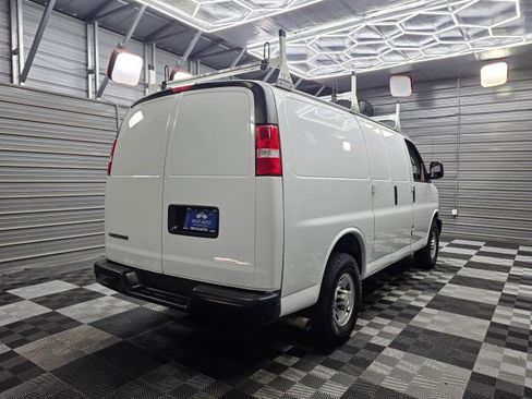 Used 2020 Chevrolet Express 2500 RWD image 5