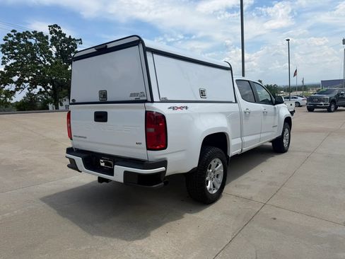 Used 2022 Chevrolet Colorado LT w/ Safety Package AWD/4WD image 9
