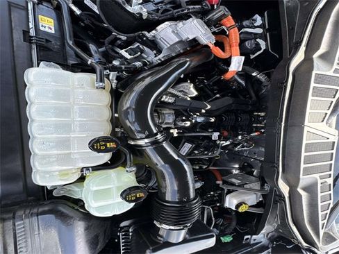 Used 2025 Ford F150 XLT w/ Equipment Group 302A MID image 10