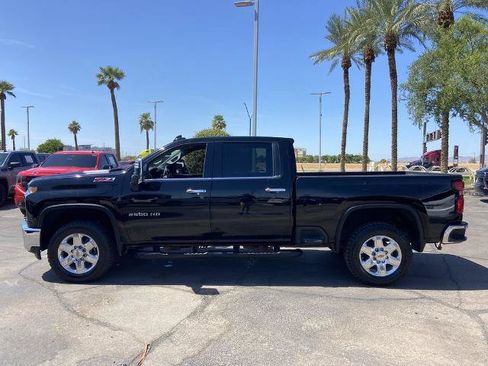 Used 2021 Chevrolet Silverado 2500 LTZ AWD/4WD image 4