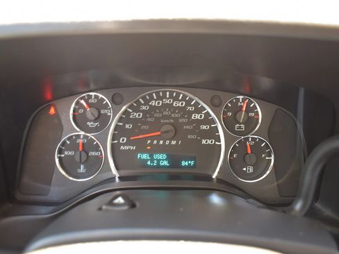 Used 2022 Chevrolet Express 3500 Extended w/ Driver Convenience Package RWD image 23