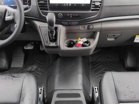 New 2026 Ford Transit 250 Low Roof image 17