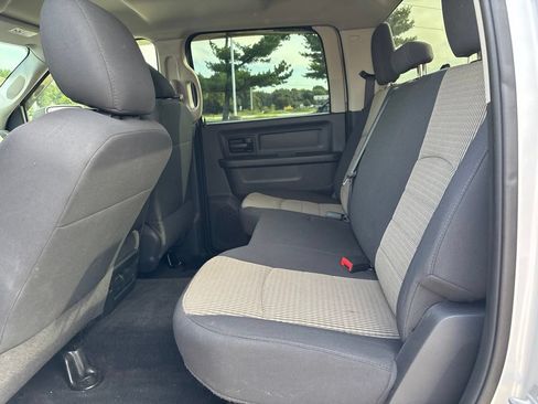 Used 2012 RAM 1500 Express w/ ST Popular Equipment Group AWD/4WD image 11