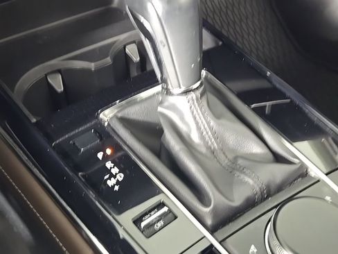 Used 2022 MAZDA CX-30 AWD 2.5 S w/ Premium Package image 26