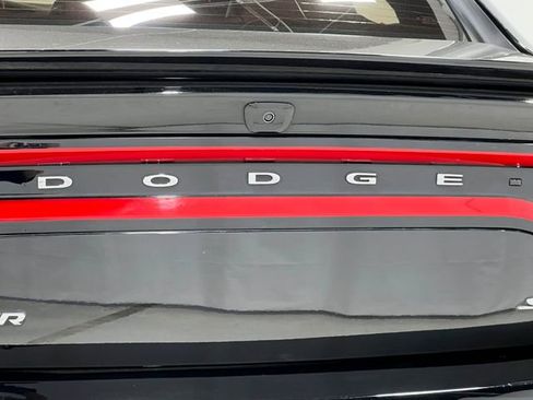 Used 2016 Dodge Charger SRT w/ Technology Group image 38