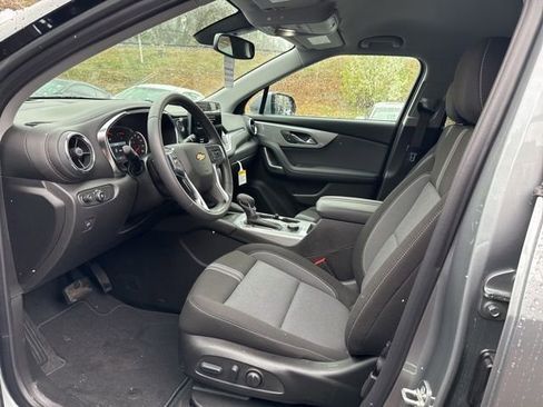 Used 2024 Chevrolet Blazer EV LT image 20