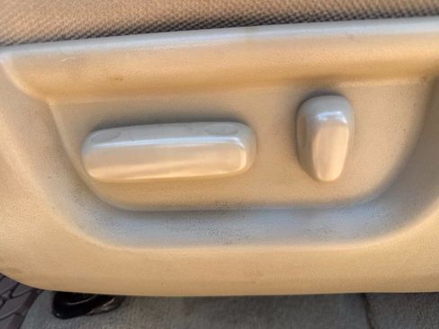 Used 2010 Toyota Tundra 2WD CrewMax image 19