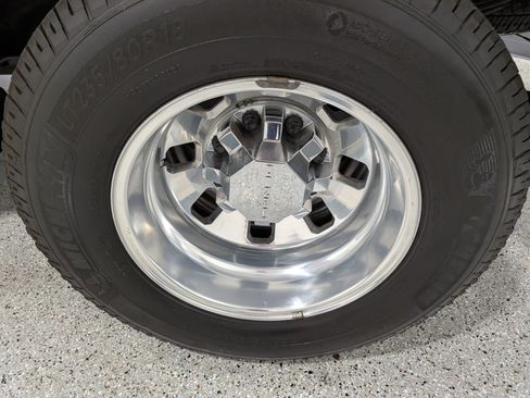 Used 2024 GMC Sierra 3500 Denali w/ Denali Reserve Package image 14