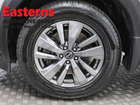 Used 2023 Nissan Pathfinder S AWD/4WD image 33