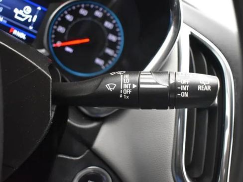 Used 2022 Chevrolet Equinox LT FWD image 26